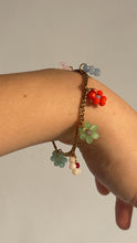 Cargar imagen en el visor de la galería, Flower Power Bracelet
